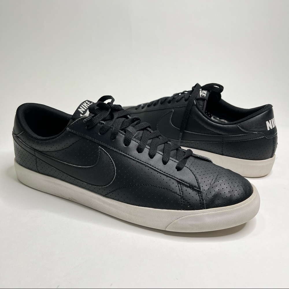 NIKE Tennis Classic AC Black & White Perforated Swoosh Sneakers Kicks SIZE 12.5